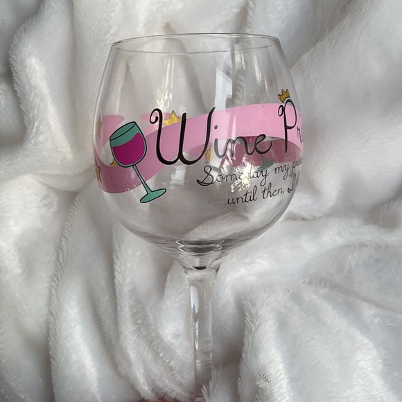 Large “Wine Princess” 👸 Stem 🍷 - Picture 2 of 10